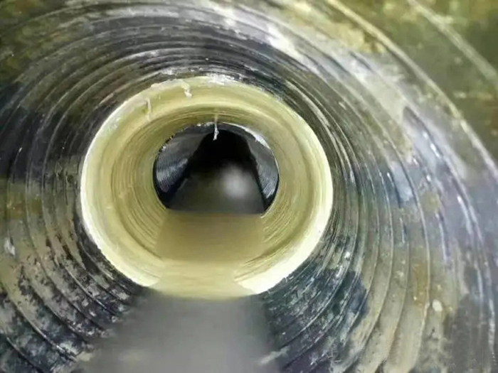 天心内衬修复法通常适用于哪些类型的断面管道